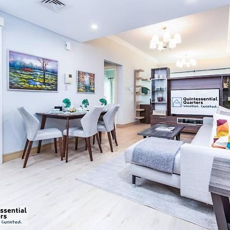 Downtown Cozy Home + Partitioned Living Room 迪拜 外观 照片
